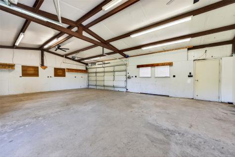 27019 State Highway 56 Whitesboro TX 76273