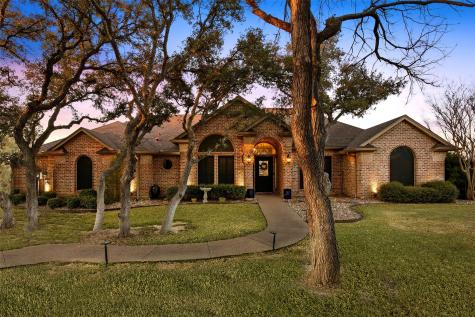 106 Manor Court N Willow Park TX 76087