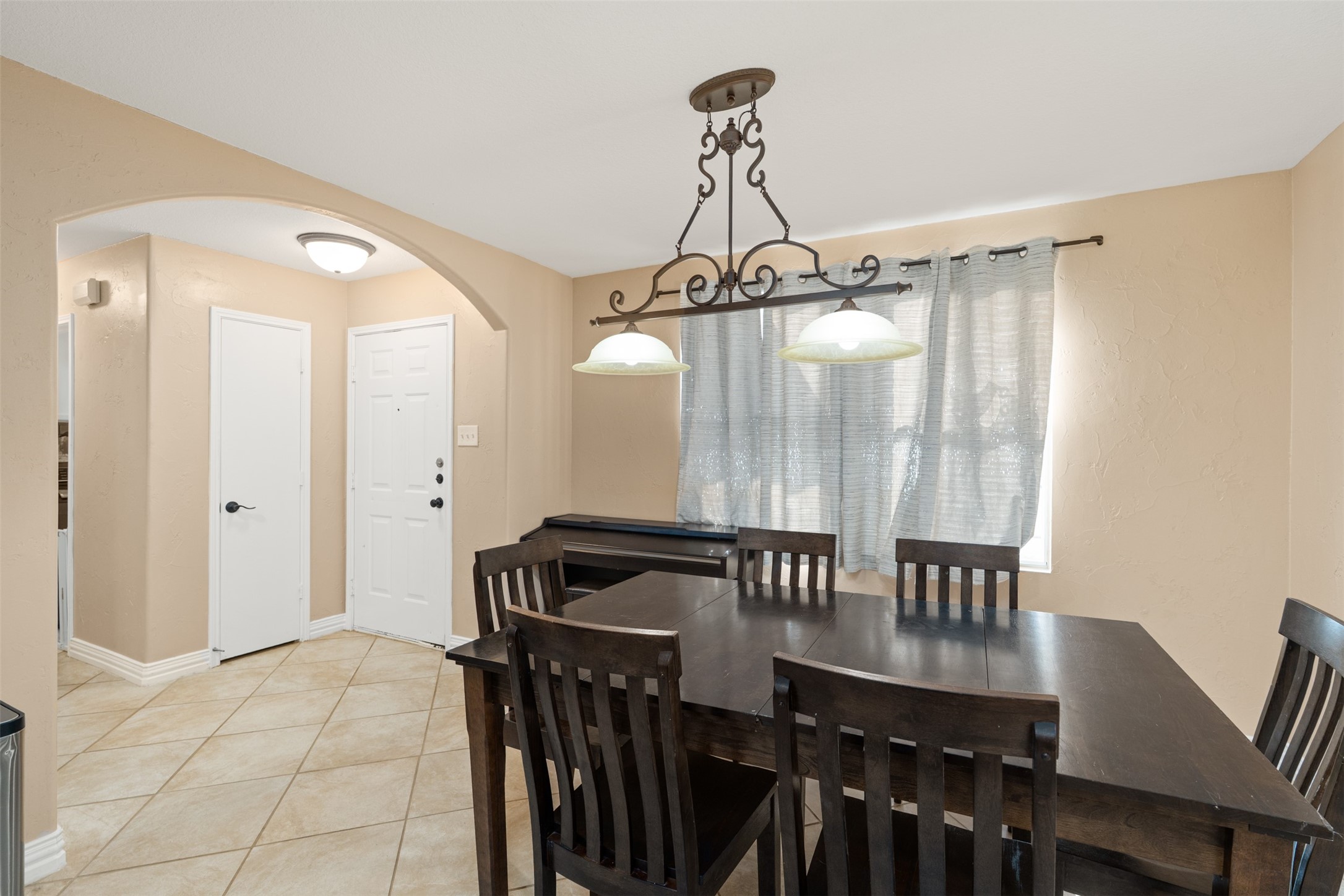 2133 Shawnee Trail Fort Worth TX 76247