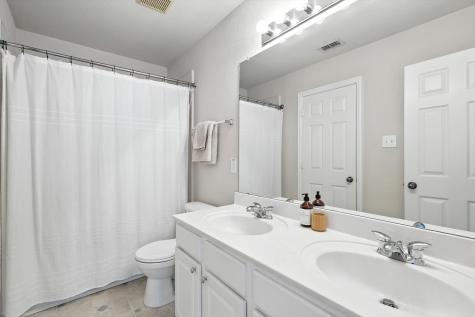 6828 Shoreway Drive Grand Prairie TX 75054