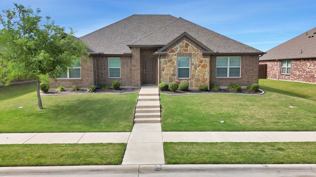 527 Cottonview Drive Waxahachie TX 75165