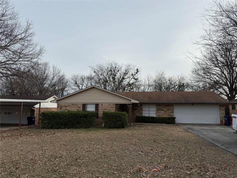 415 W Highland Drive Whitewright TX 75491