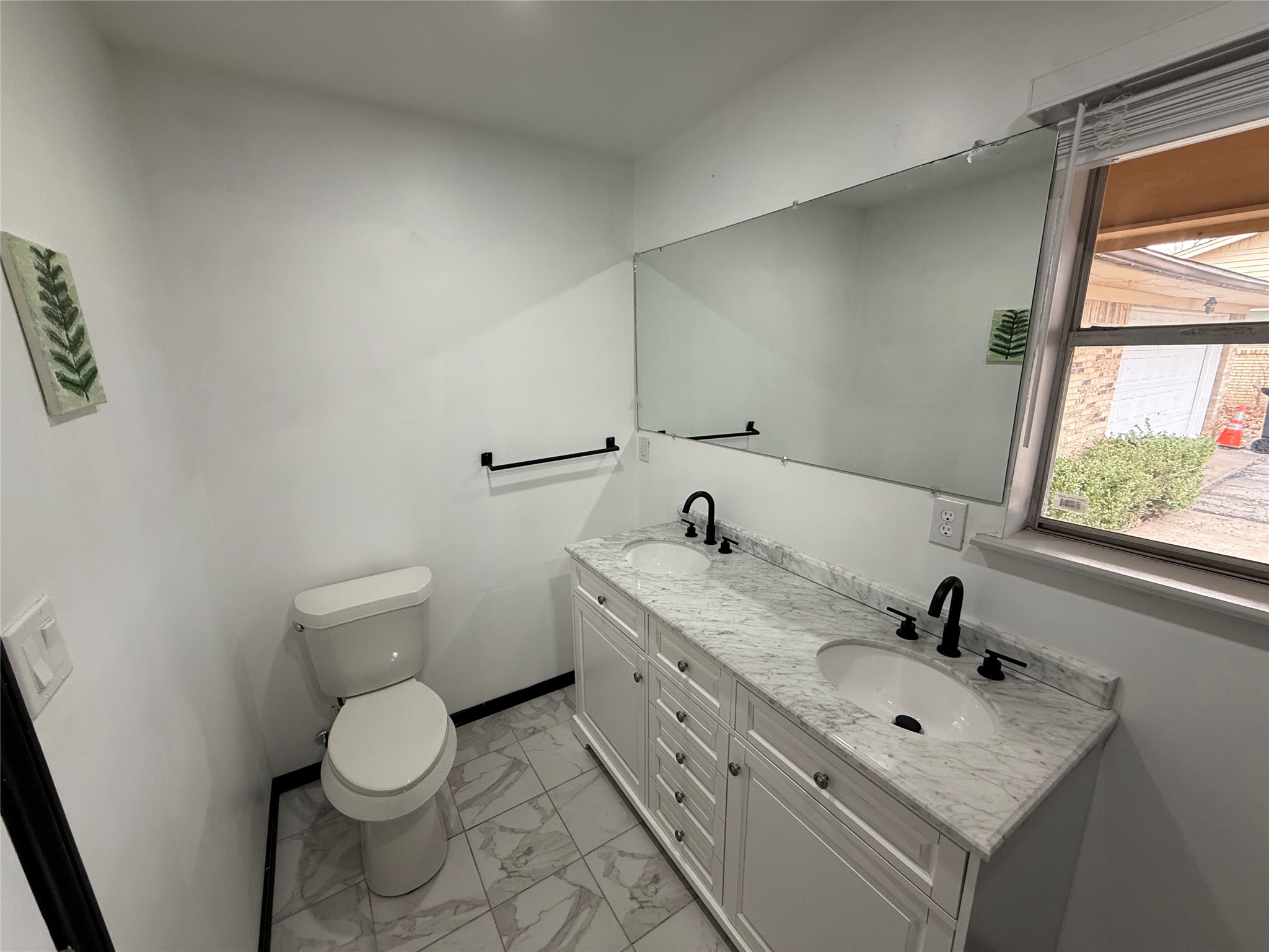 415 W Highland Drive Whitewright TX 75491