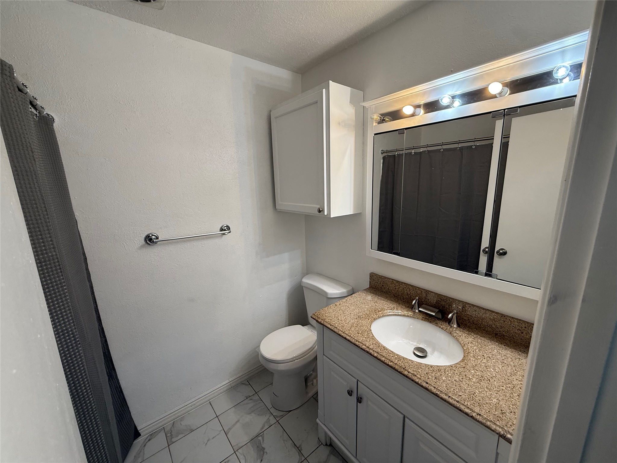 415 W Highland Drive Whitewright TX 75491