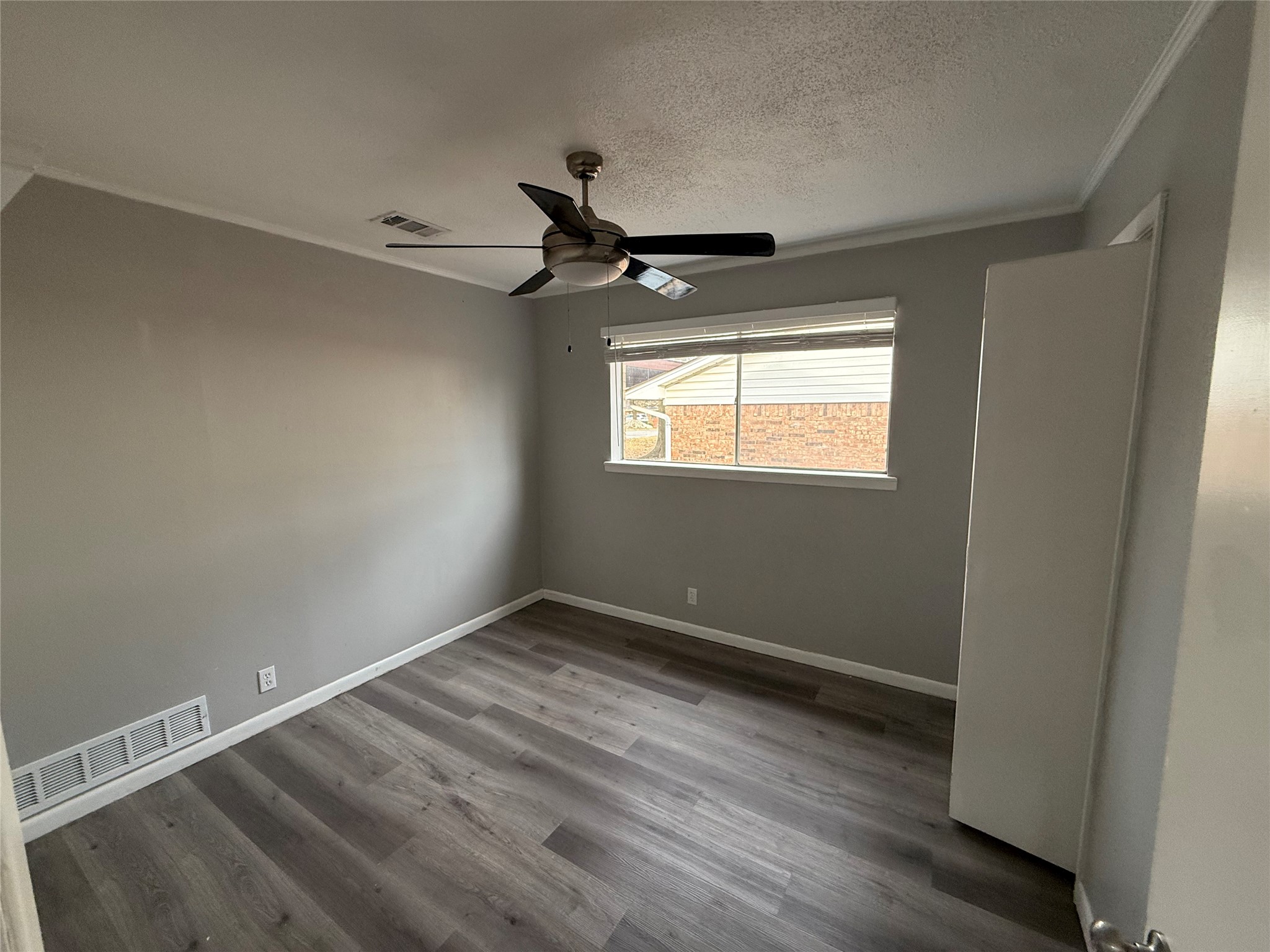415 W Highland Drive Whitewright TX 75491