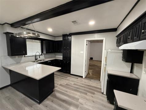 415 W Highland Drive Whitewright TX 75491