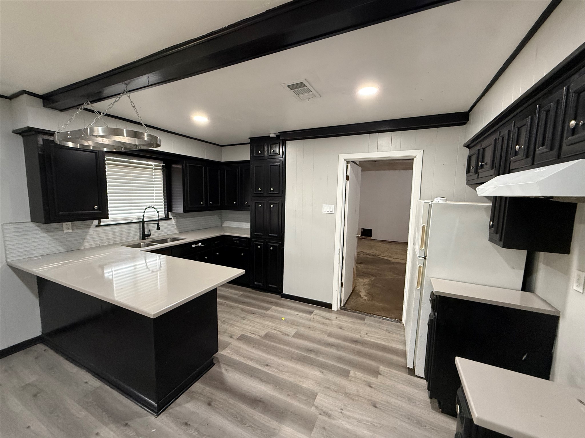 415 W Highland Drive Whitewright TX 75491