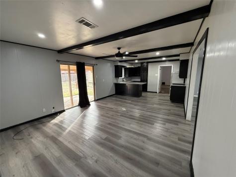 415 W Highland Drive Whitewright TX 75491