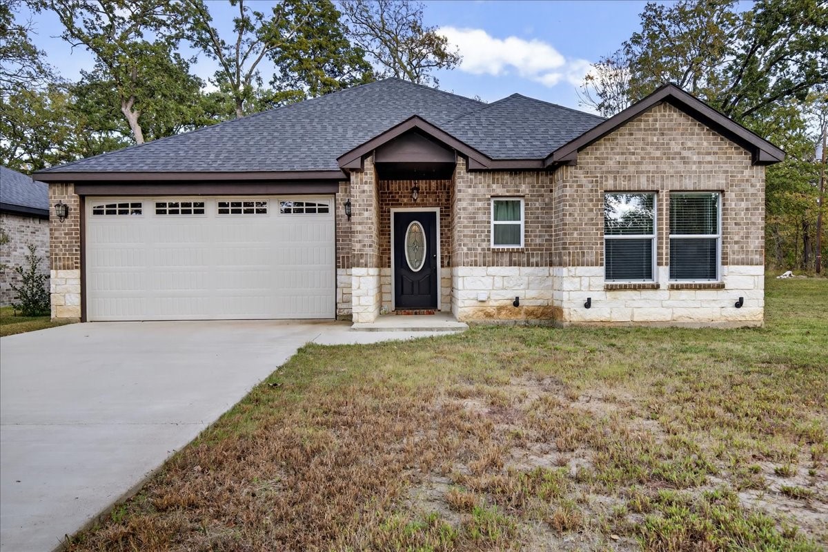 206 Parkside Drive Trinidad TX 75163