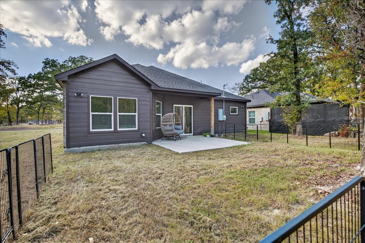 206 Parkside Drive Trinidad TX 75163