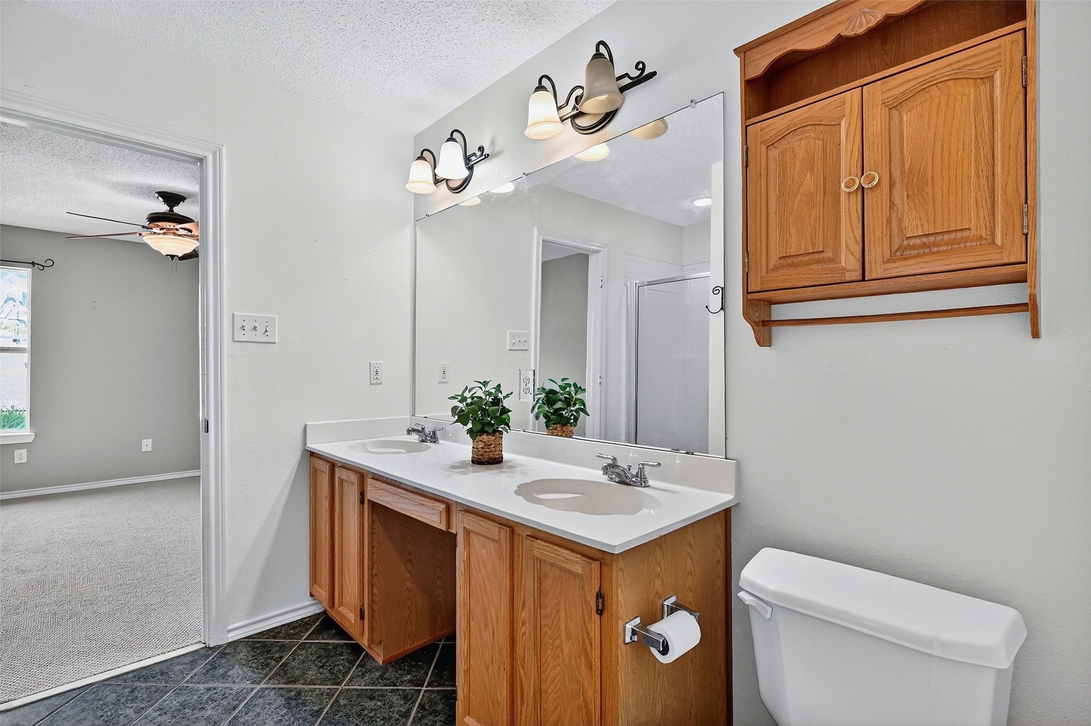 1600 Creekside Avenue Sherman TX 75092
