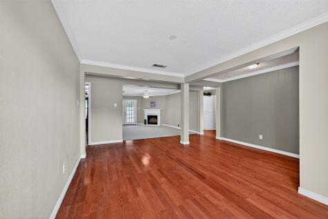 1600 Creekside Avenue Sherman TX 75092