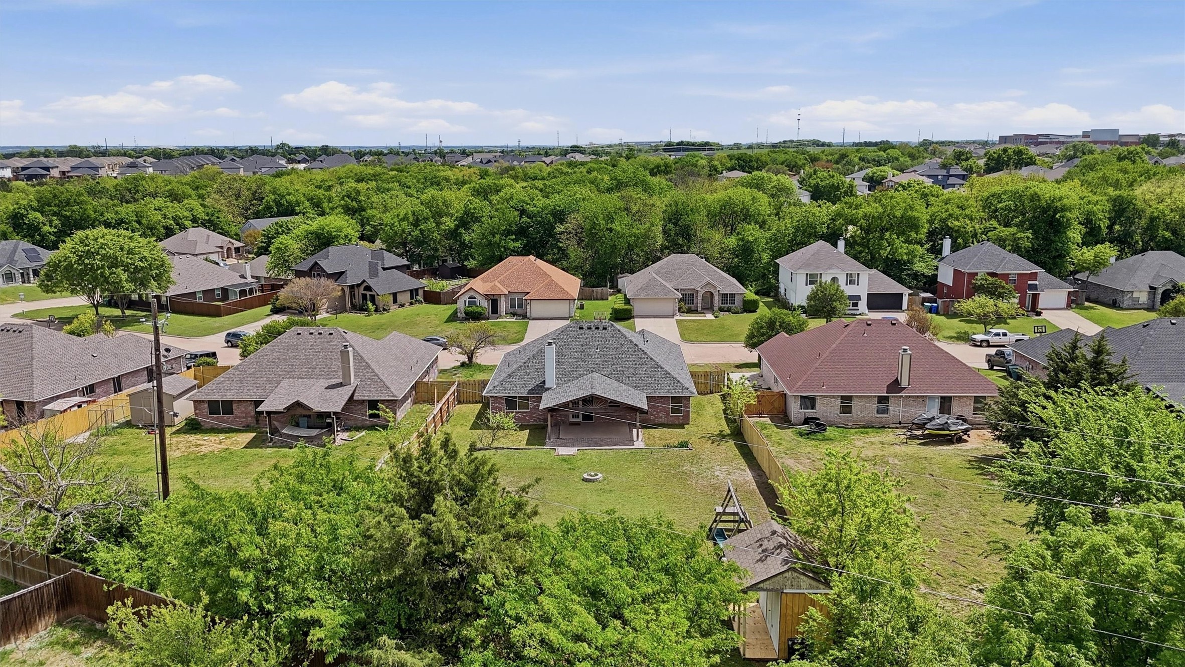 1600 Creekside Avenue Sherman TX 75092