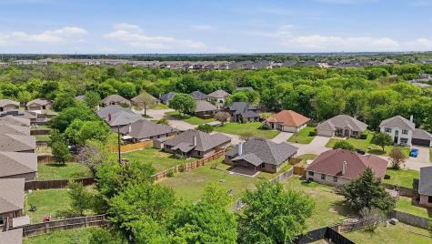1600 Creekside Avenue Sherman TX 75092