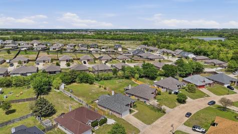 1600 Creekside Avenue Sherman TX 75092