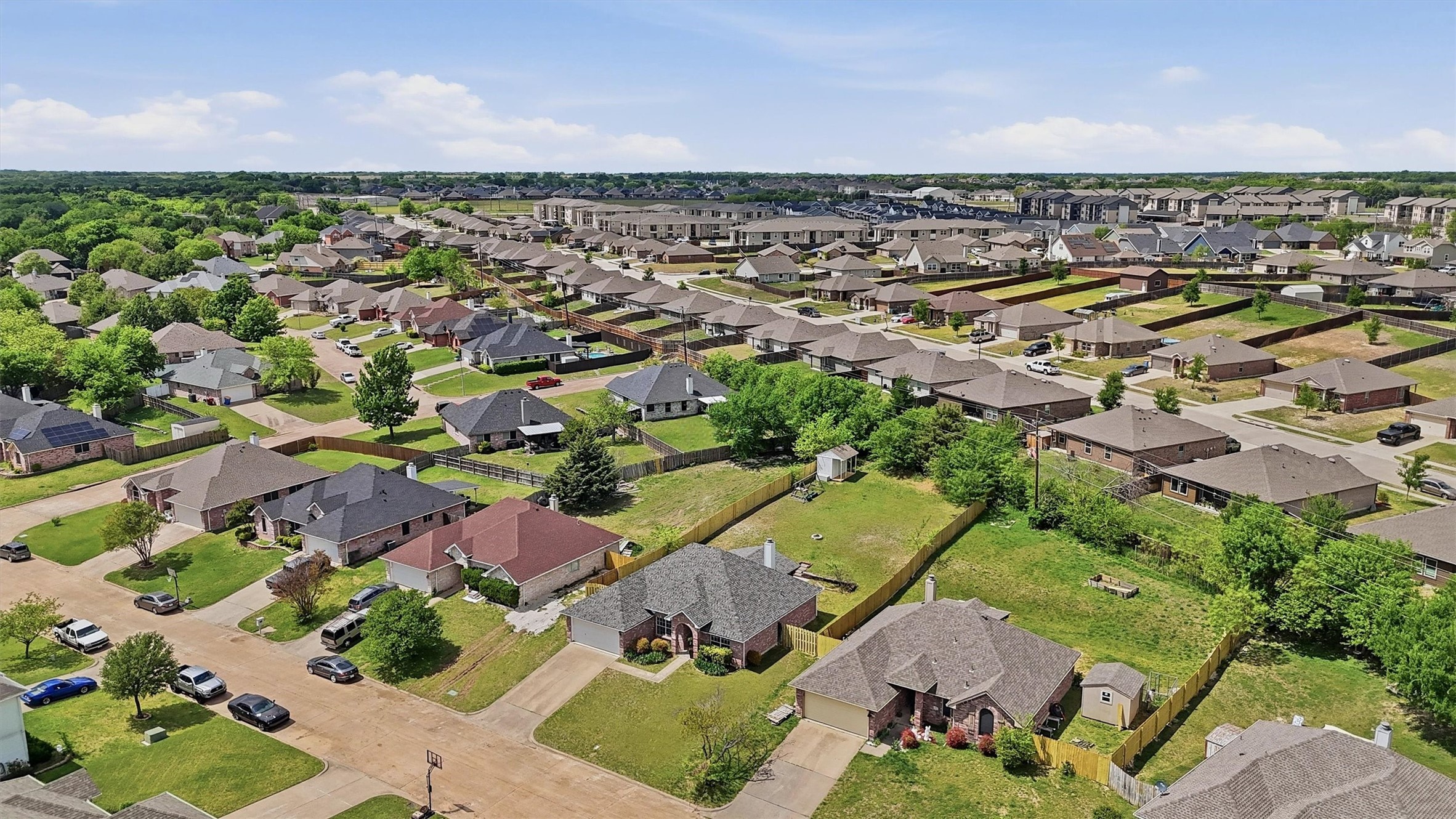 1600 Creekside Avenue Sherman TX 75092
