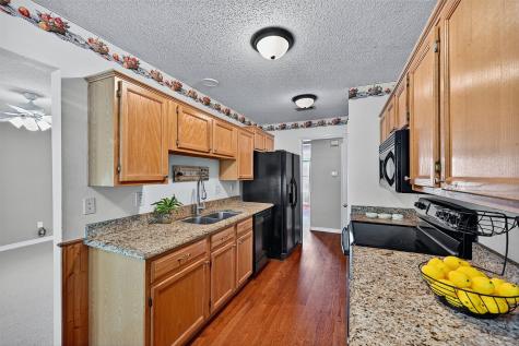 1600 Creekside Avenue Sherman TX 75092