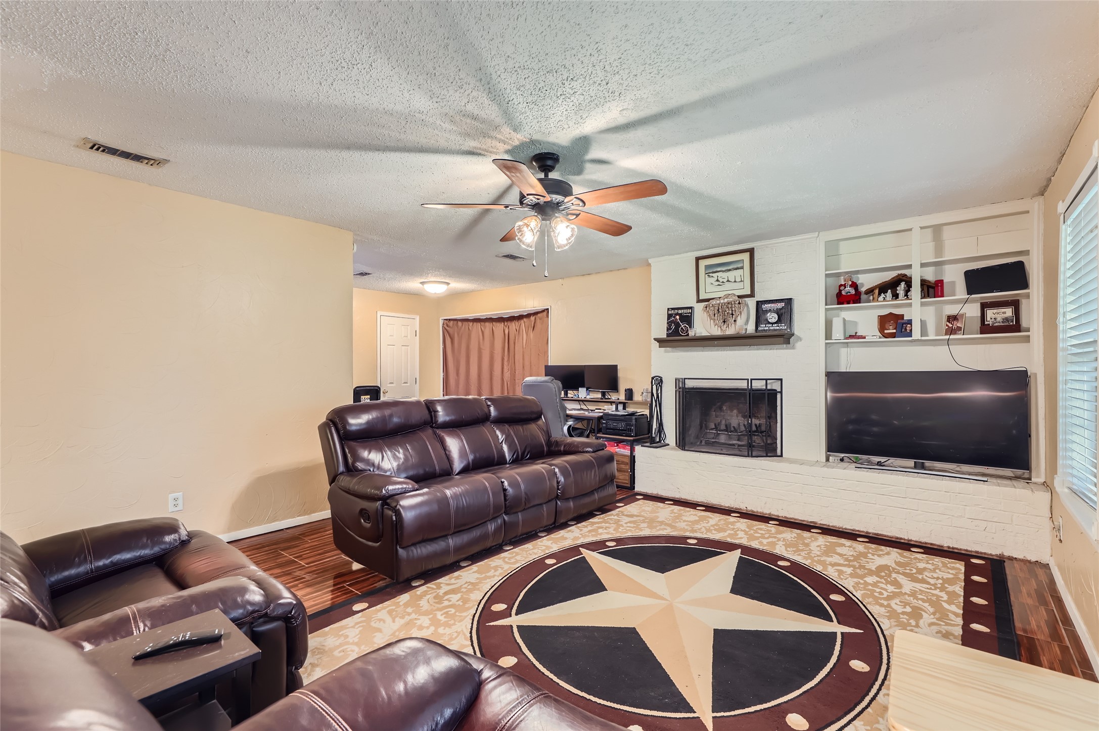 508 Mesa Court Saginaw TX 76179