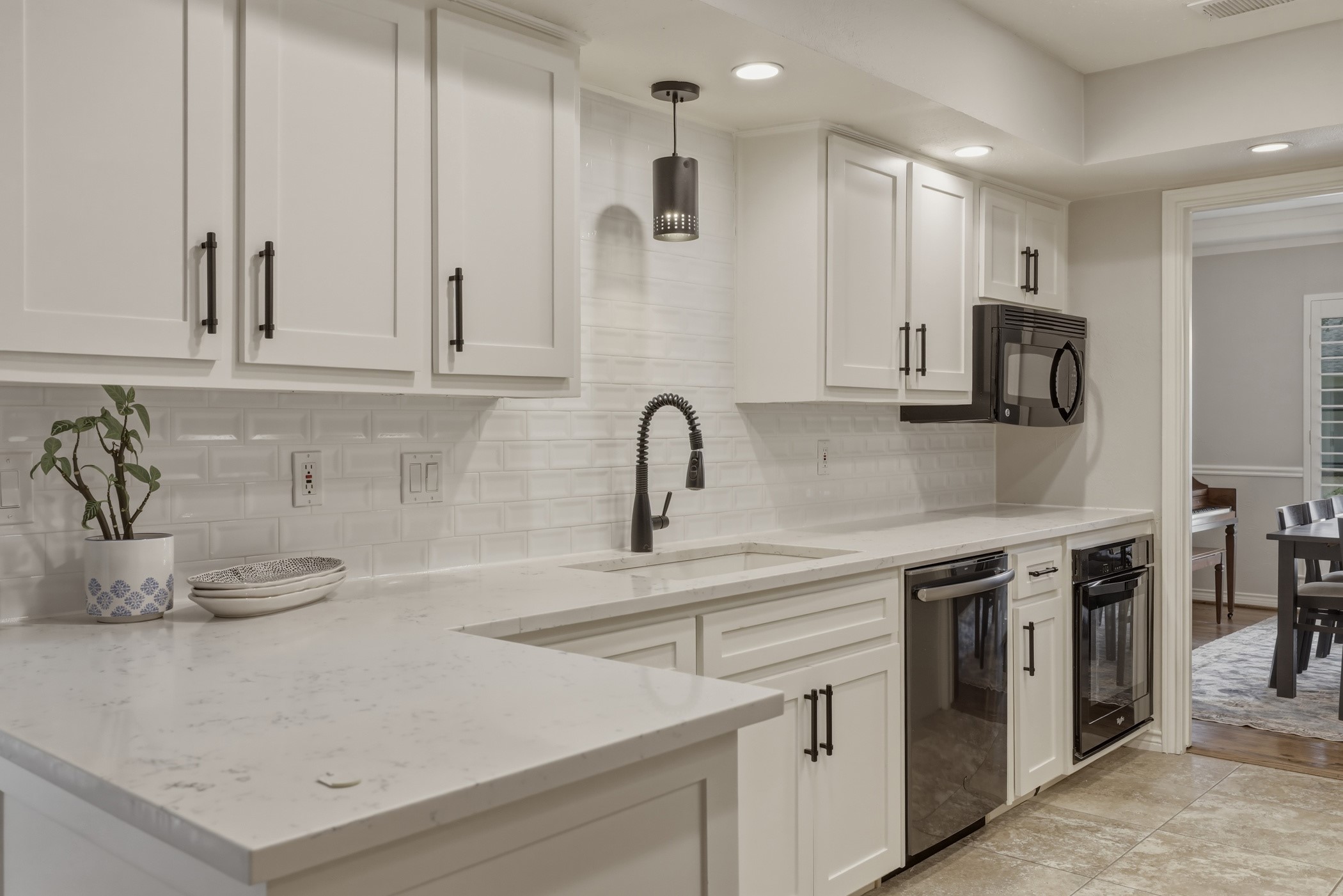 9510 Hill View Drive Dallas TX 75231