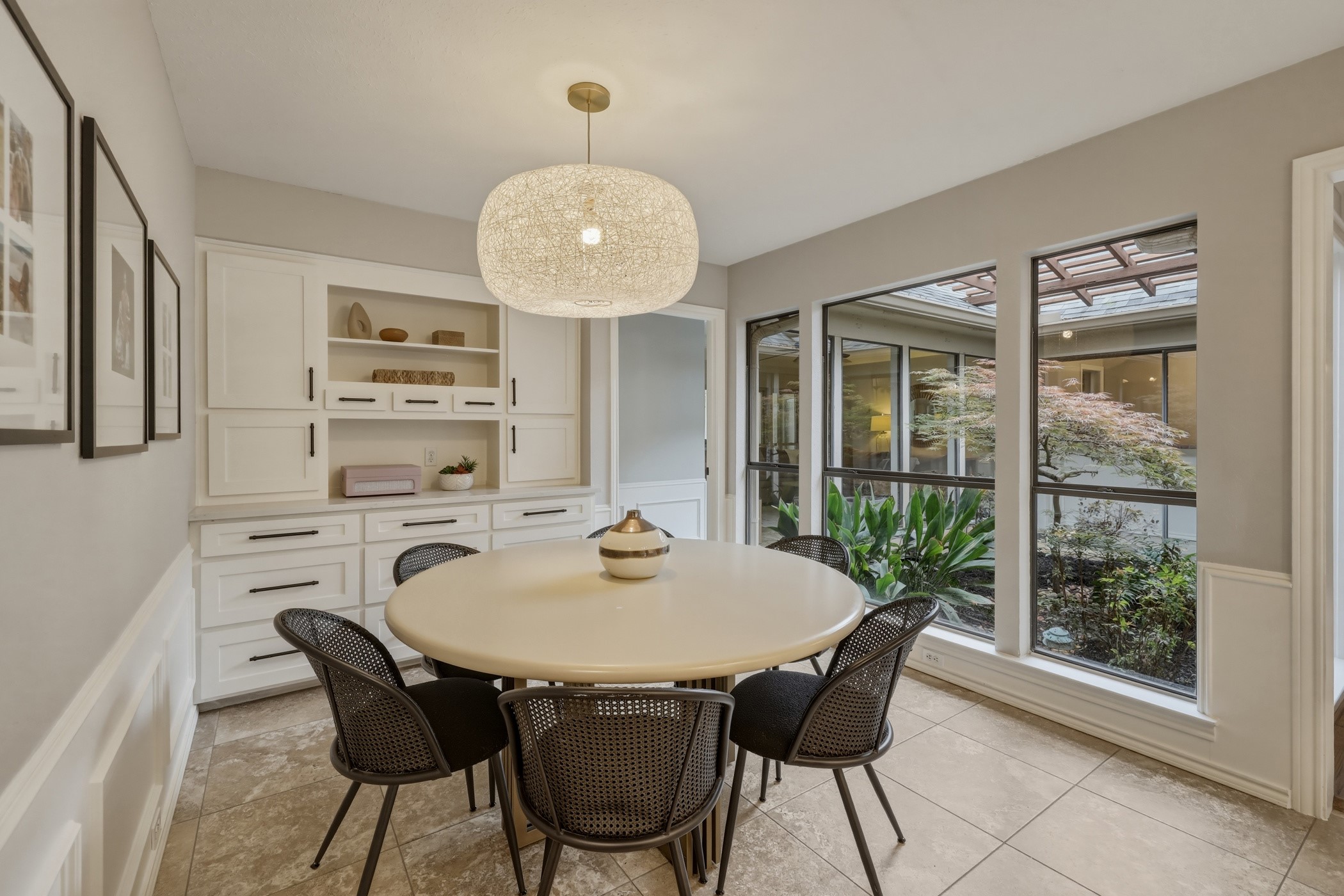 9510 Hill View Drive Dallas TX 75231