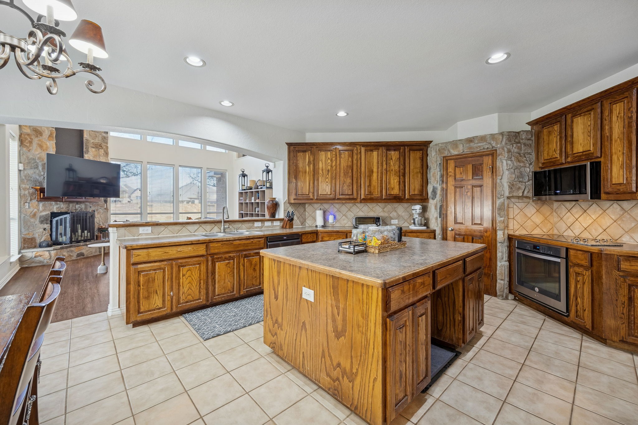 7220 Tolosa Grand Prairie TX 75054