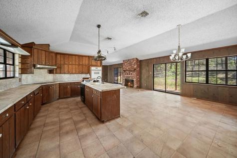 11340 Fm 315 Palestine TX 75803