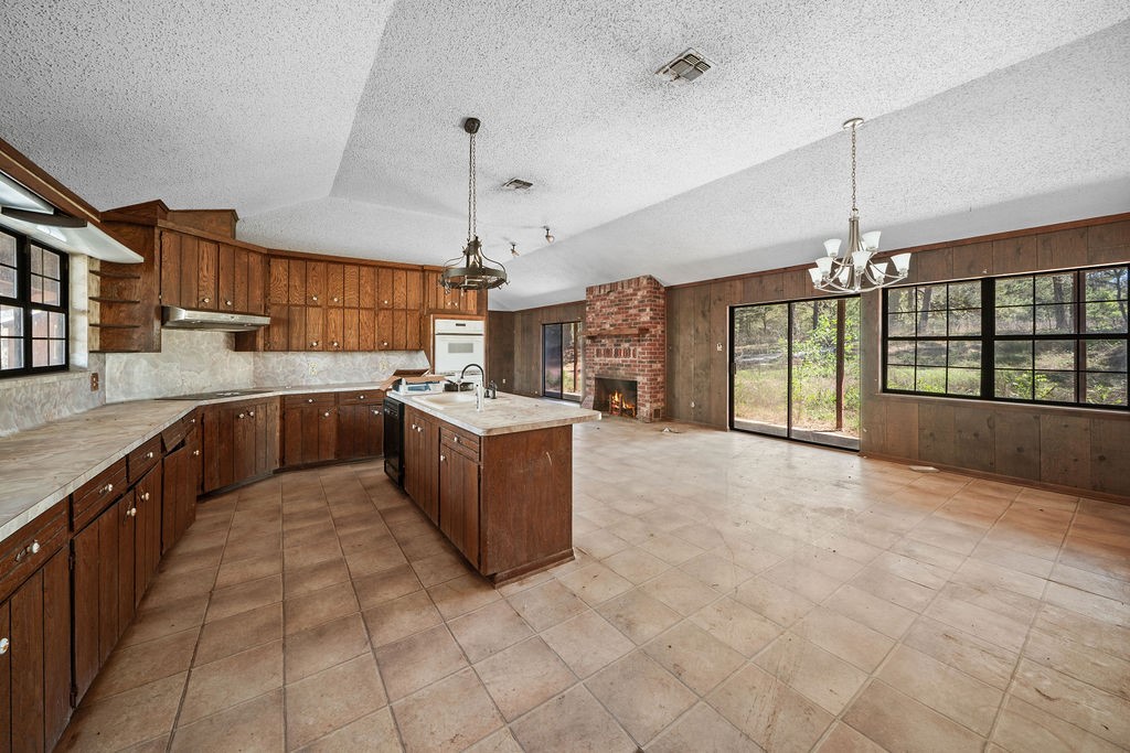 11340 Fm 315 Palestine TX 75803