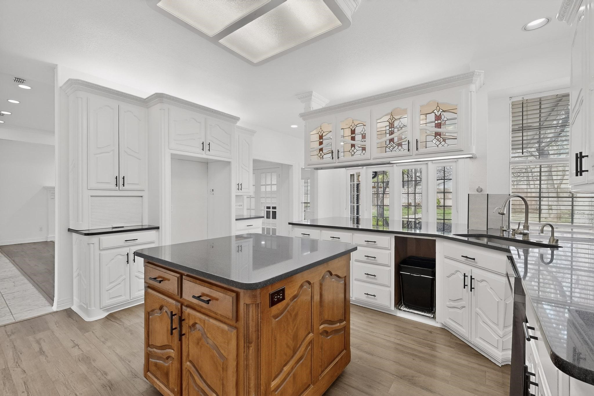 1405 Briar Drive Bedford TX 76022