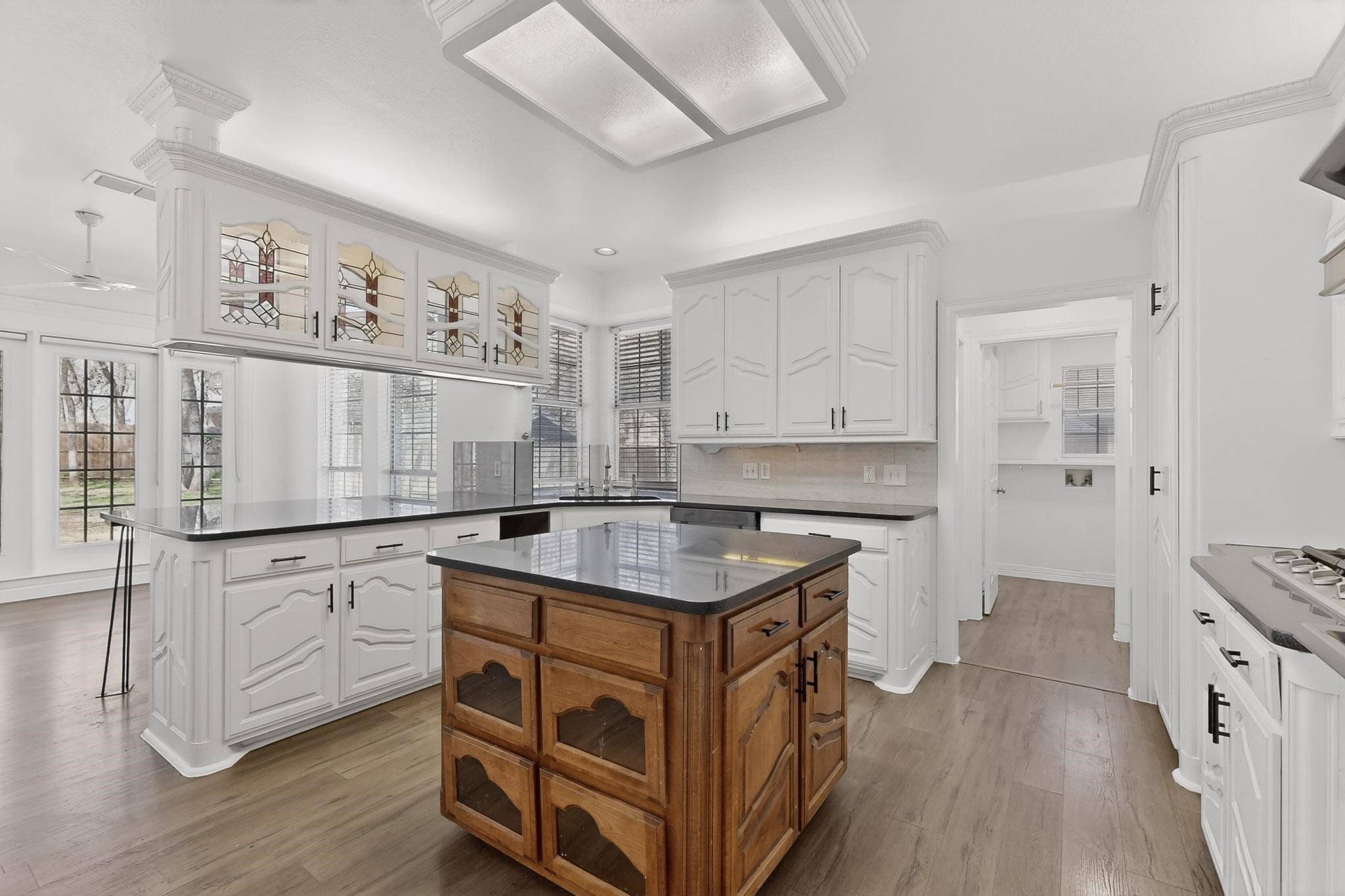1405 Briar Drive Bedford TX 76022