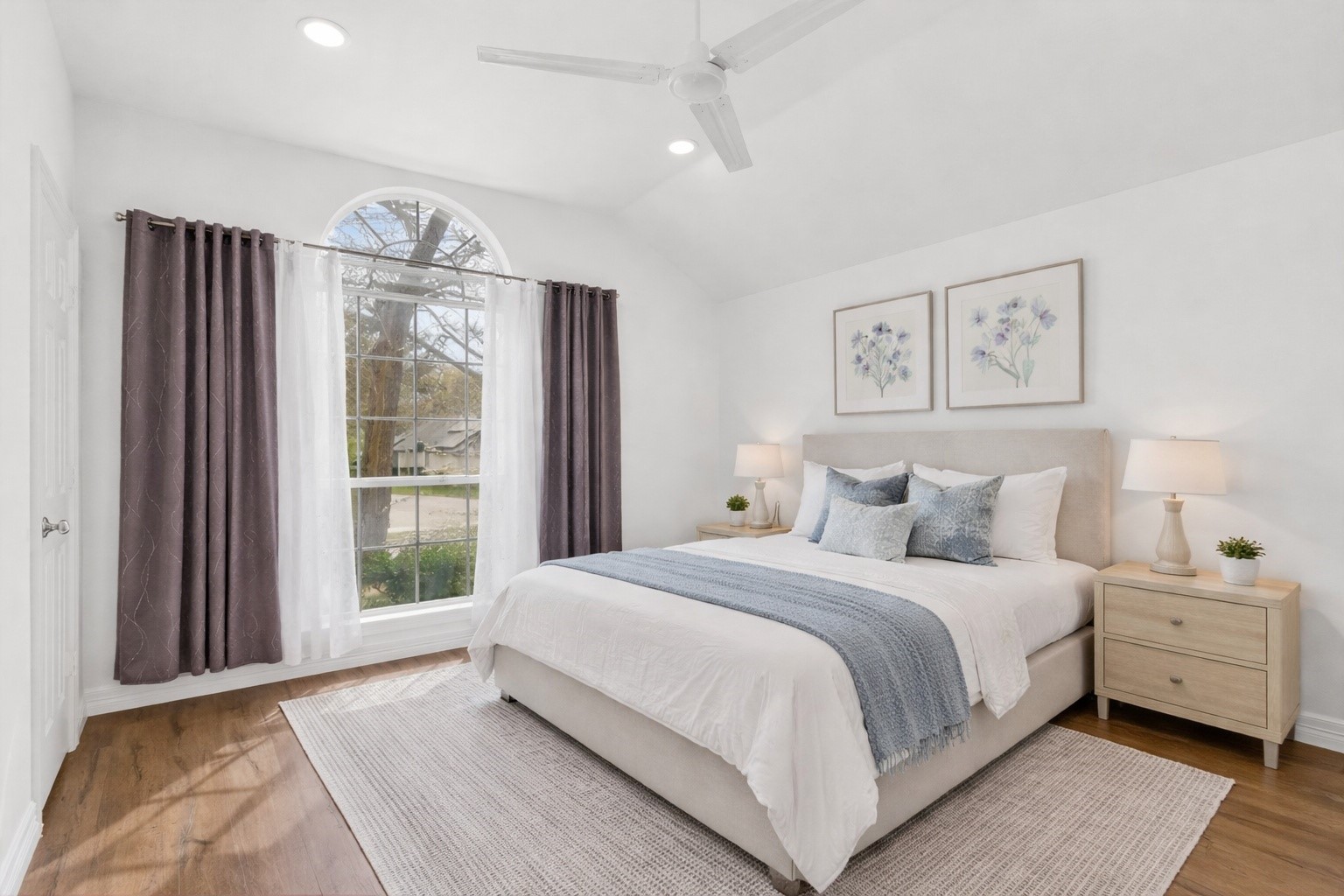 1405 Briar Drive Bedford TX 76022