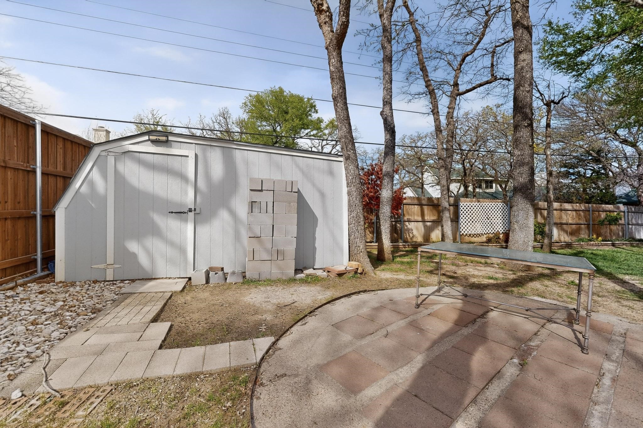 1405 Briar Drive Bedford TX 76022