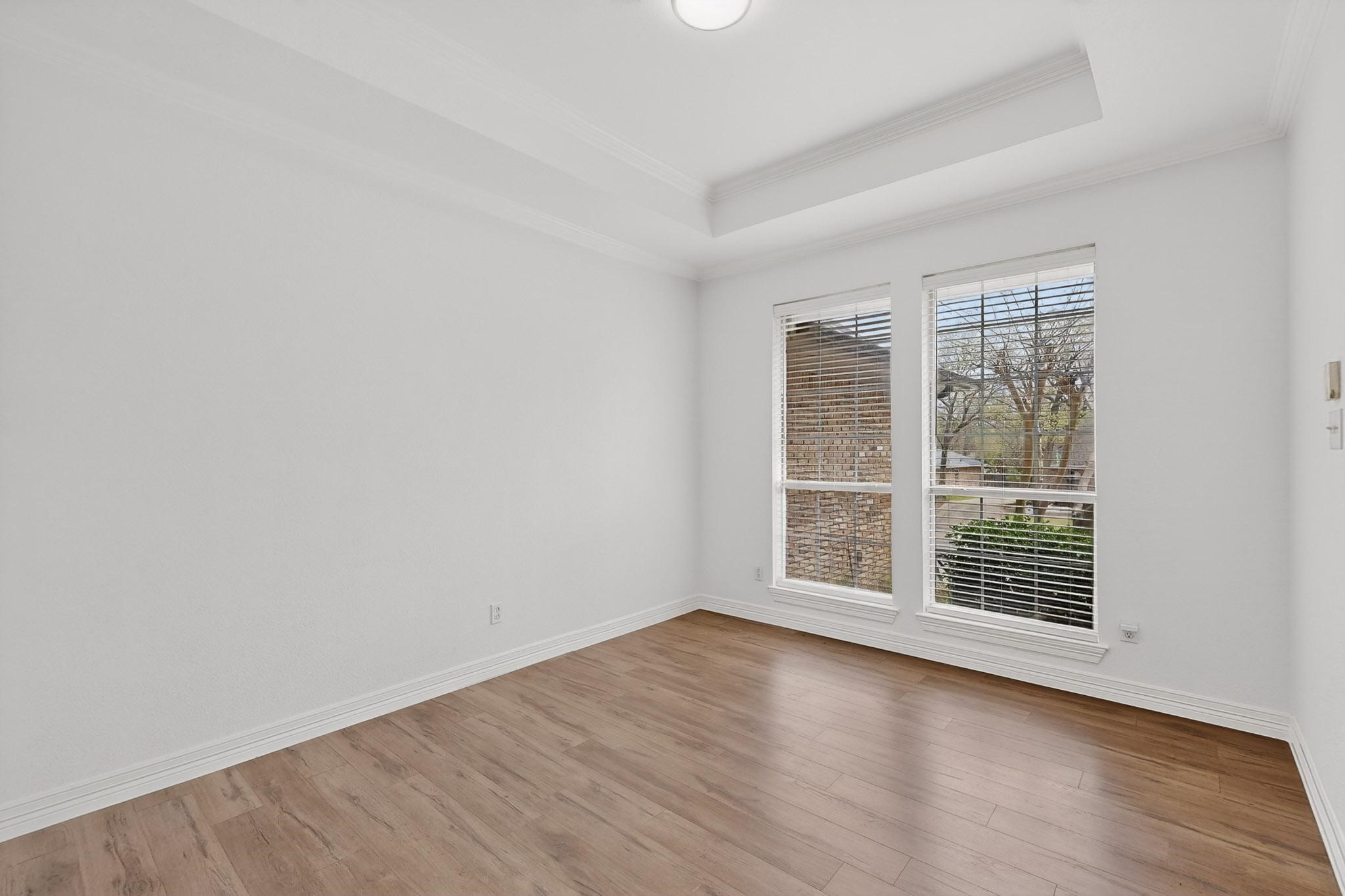 1405 Briar Drive Bedford TX 76022