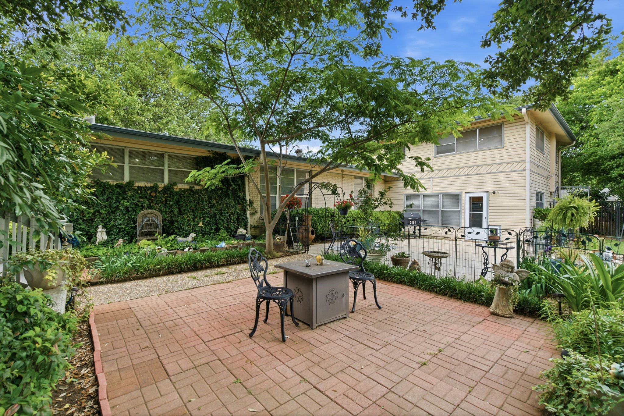 4716 Blaney Avenue North Richland Hills TX 76180