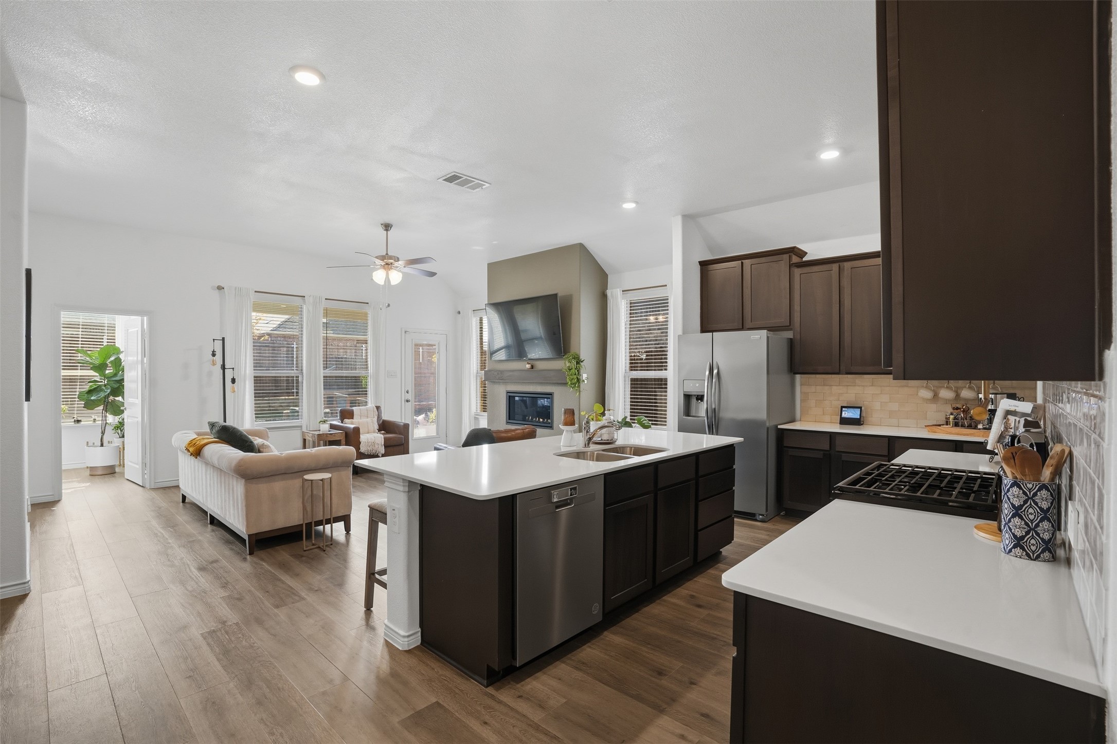 10408 Autumn Leaves Lane Aubrey TX 76227