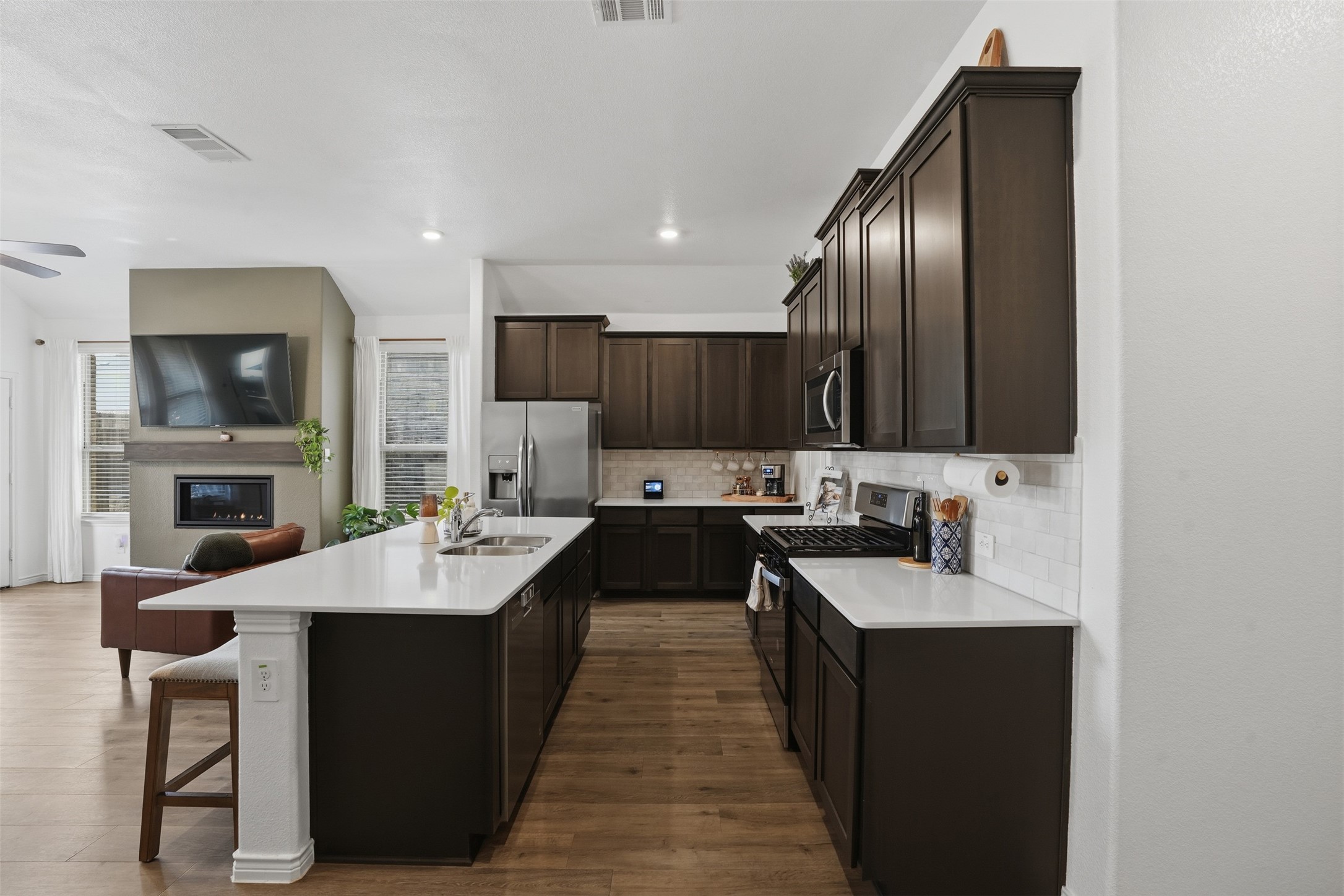 10408 Autumn Leaves Lane Aubrey TX 76227