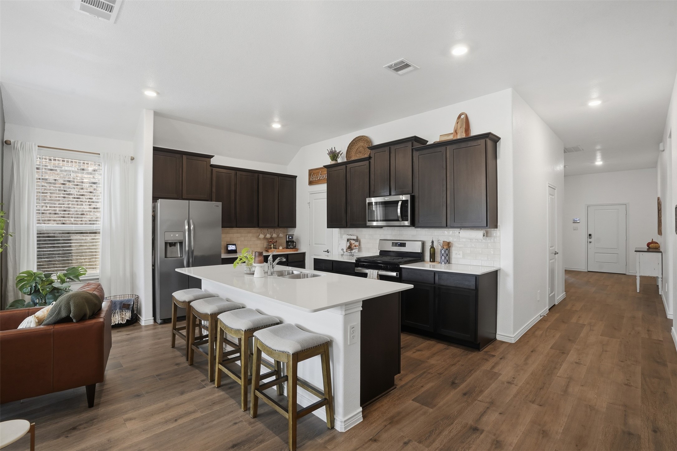 10408 Autumn Leaves Lane Aubrey TX 76227