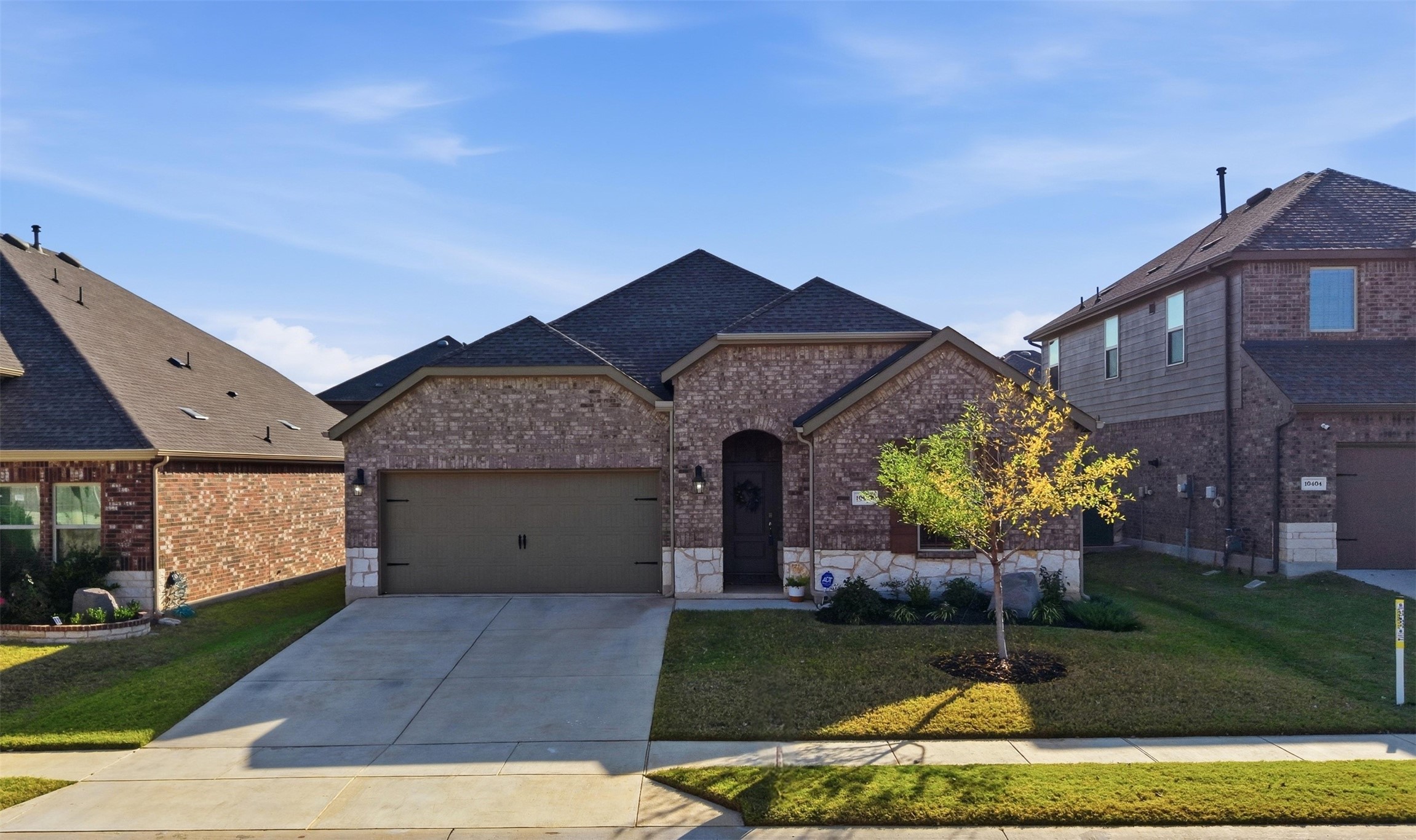 10408 Autumn Leaves Lane Aubrey TX 76227