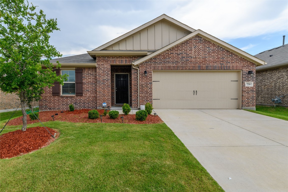 2206 Starling Street Crandall TX 75114