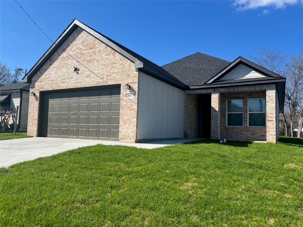 1607 Hudspeth Avenue Dallas TX 75216