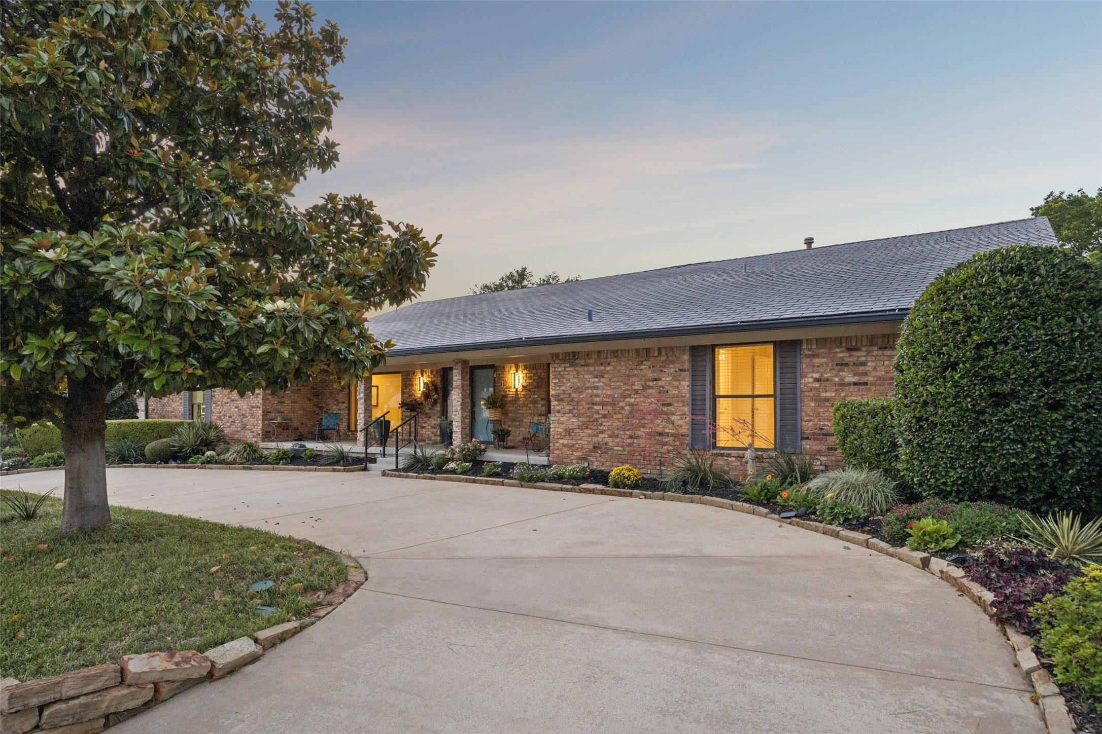 101 E Northgate Drive Irving TX 75062
