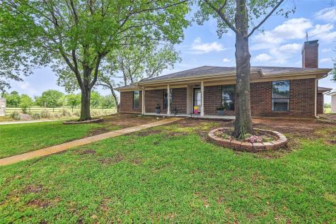 1018 Meridith Drive Terrell TX 75160
