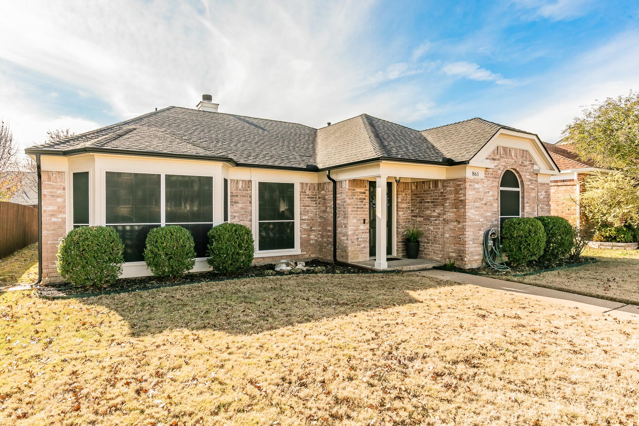 861 Chaparral Drive Grand Prairie TX 75052