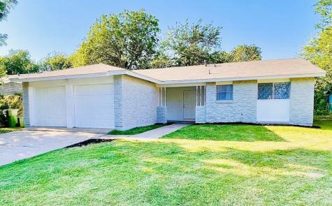 1805 Cottonwood Street Arlington TX 76014