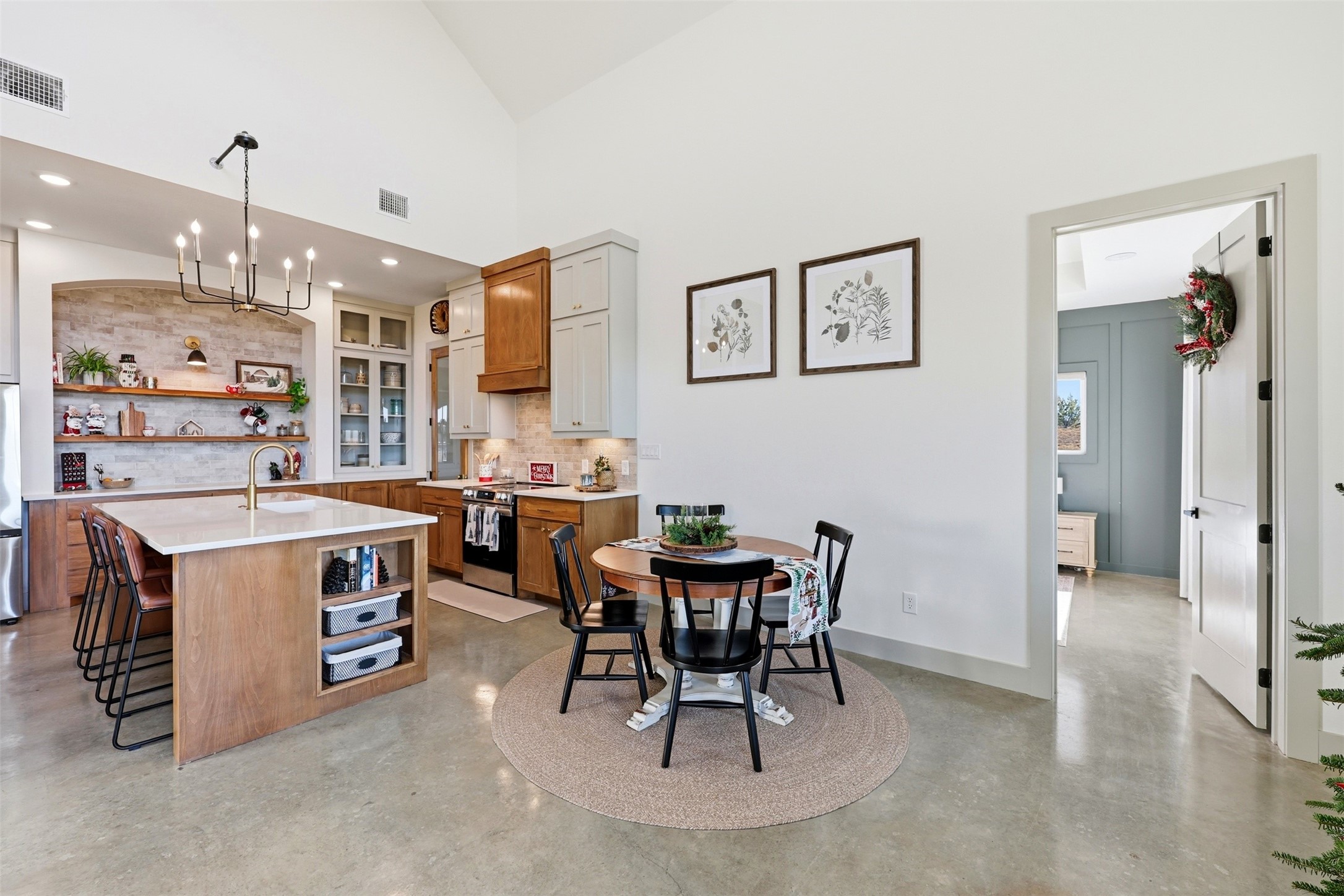 601 Hollow Drive Lipan TX 76462
