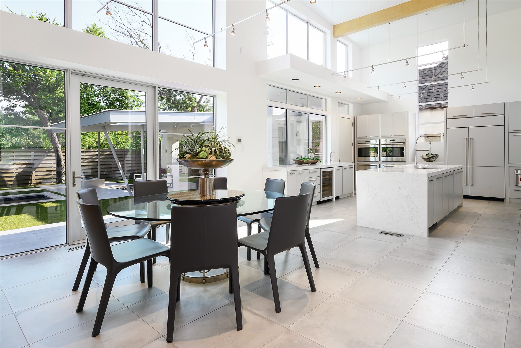6446 Prestonshire Lane Dallas TX 75225