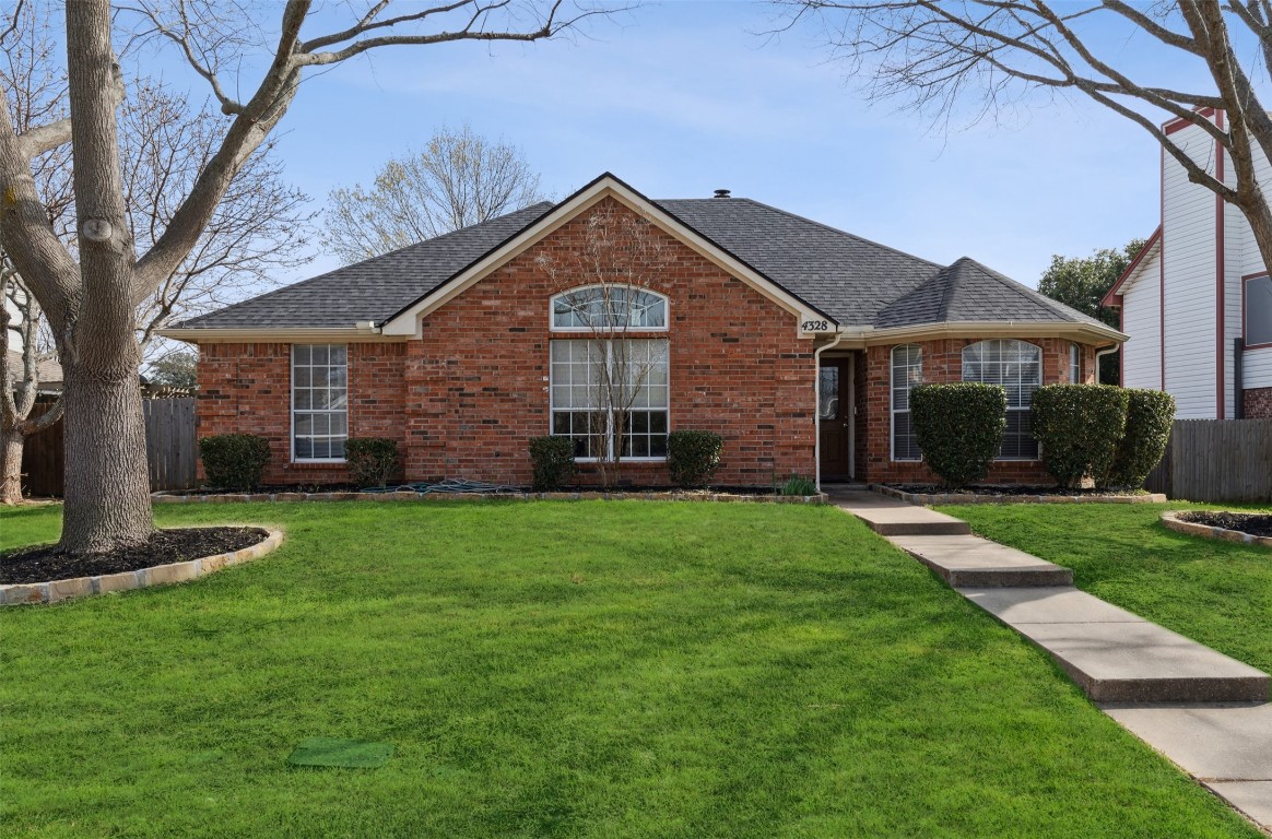 4328 Elliott Oaks Drive Arlington TX 76017