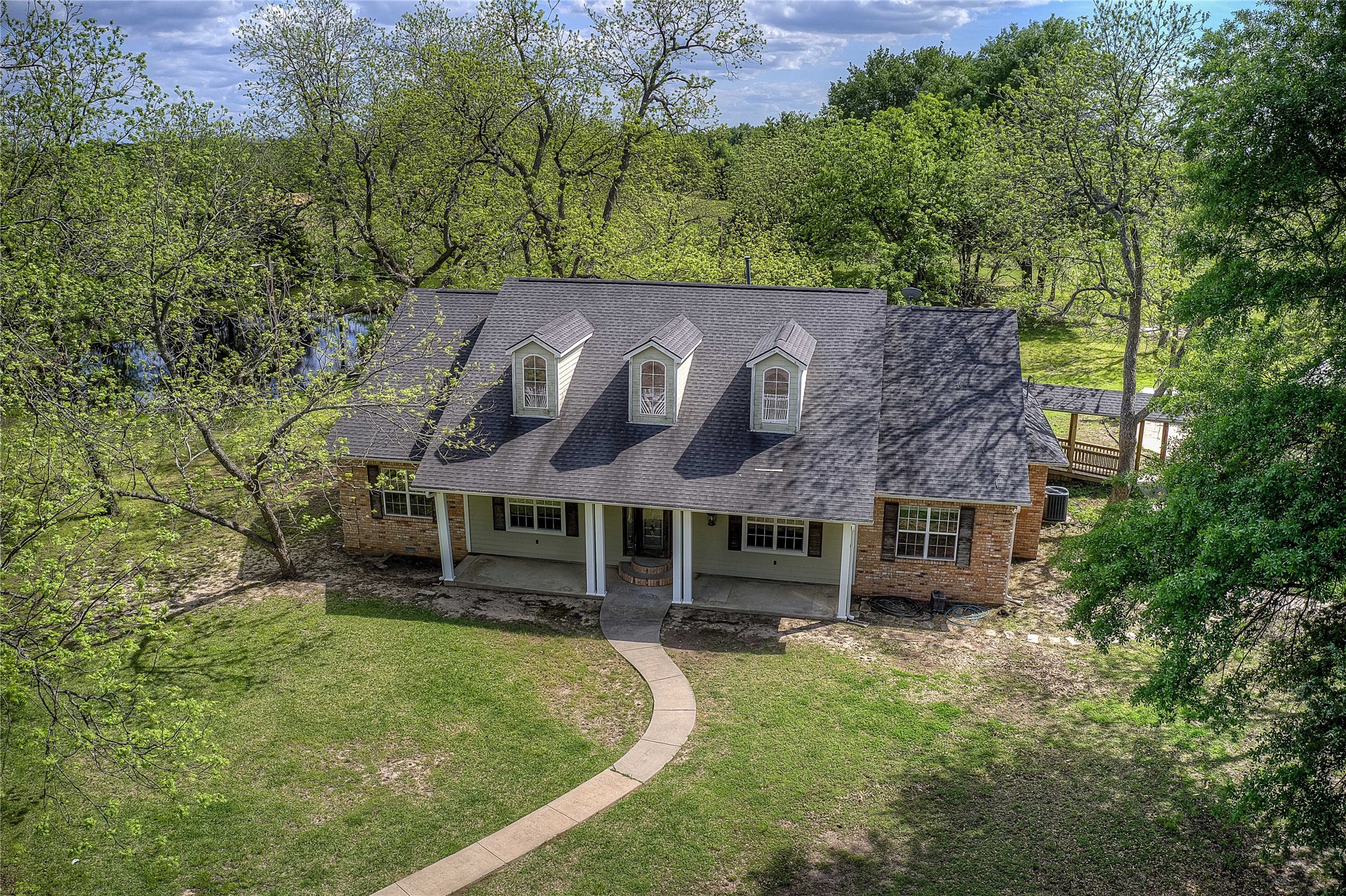 1355 County Road 4719 Wolfe City TX 75496