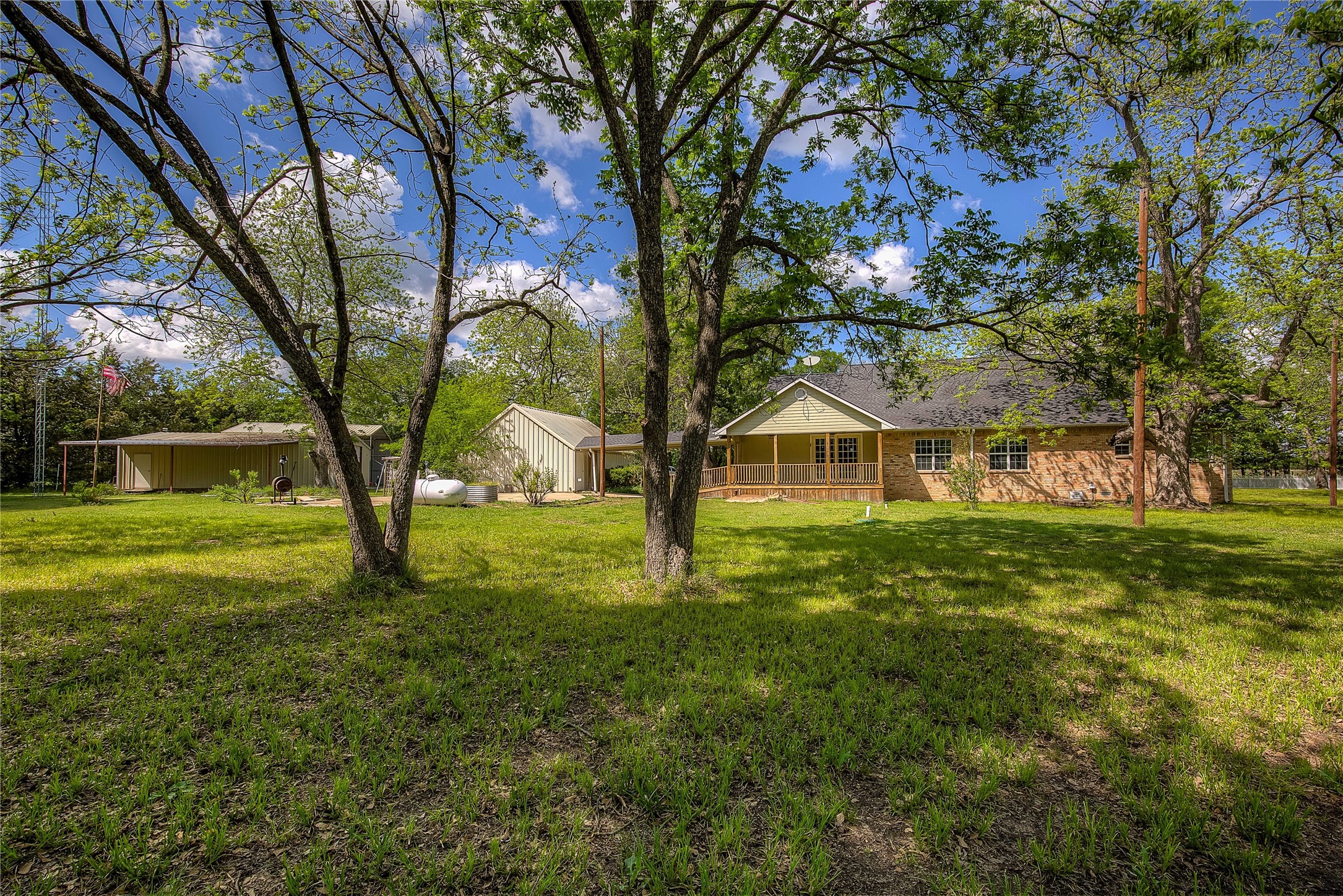 1355 County Road 4719 Wolfe City TX 75496