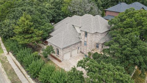 2501 Winding Hollow Lane Arlington TX 76006
