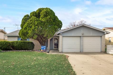 6813 Mccoy Drive Watauga TX 76148